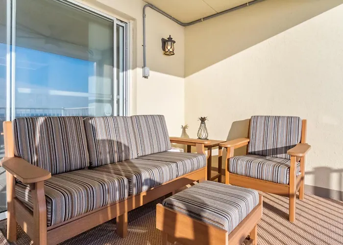 Calypso 2-bedroom With Ocean Views & Pool Access Ocean Beachfront Escape *