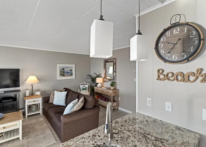 Calypso 2-bedroom With Ocean Views & Pool Access Ocean Beachfront Escape Ferienhaus