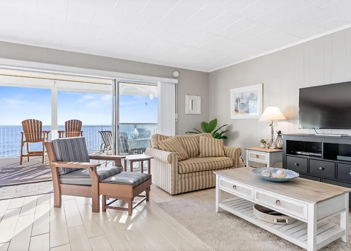 Calypso 2-bedroom With Ocean Views & Pool Access Ocean Beachfront Escape