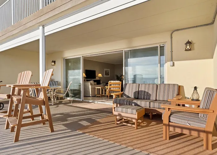 Ferienhaus Calypso 2-bedroom With Ocean Views & Pool Access Ocean Beachfront Escape